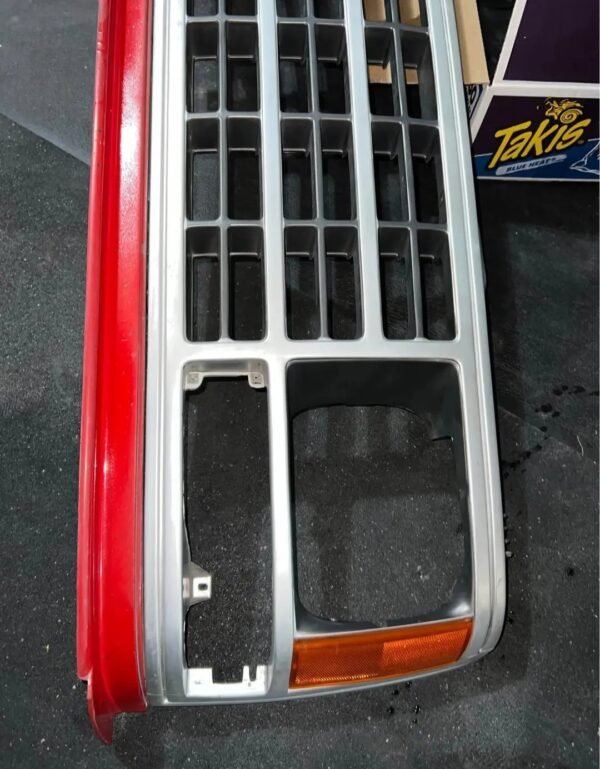 1973-1974 Chevy C10 K10 OEM Front Grille GM 6262157 Squarebody Chrome