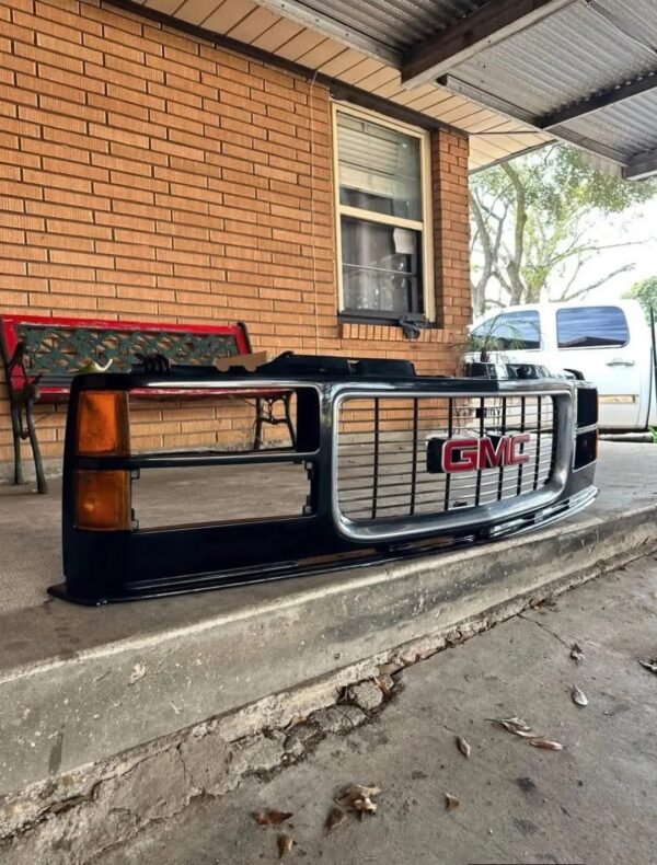 photo_2026-09-14_13-25-11 1988-1993 GMC C/K 1500 2500 3500 OBS Chrome Front Grille OEM 15615109