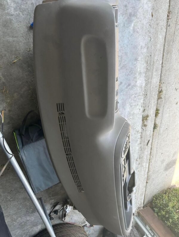tue1 1997-1999 Chevy Tahoe GMC Yukon Suburban Gray Dashboard Dash Panel OEM
